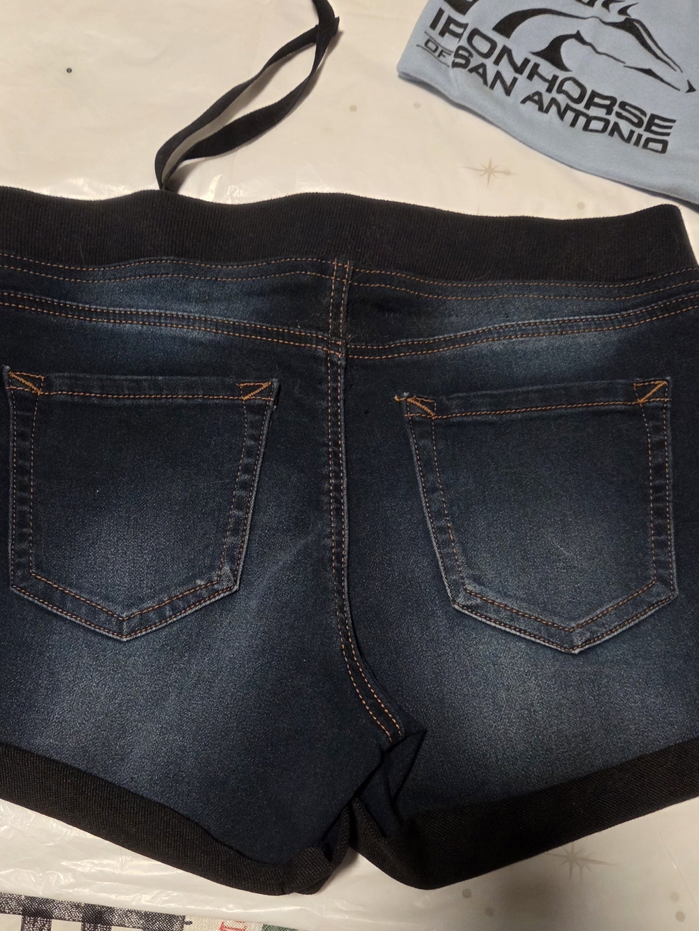 Lei Stretchy Denim Pull-on Short Shorts